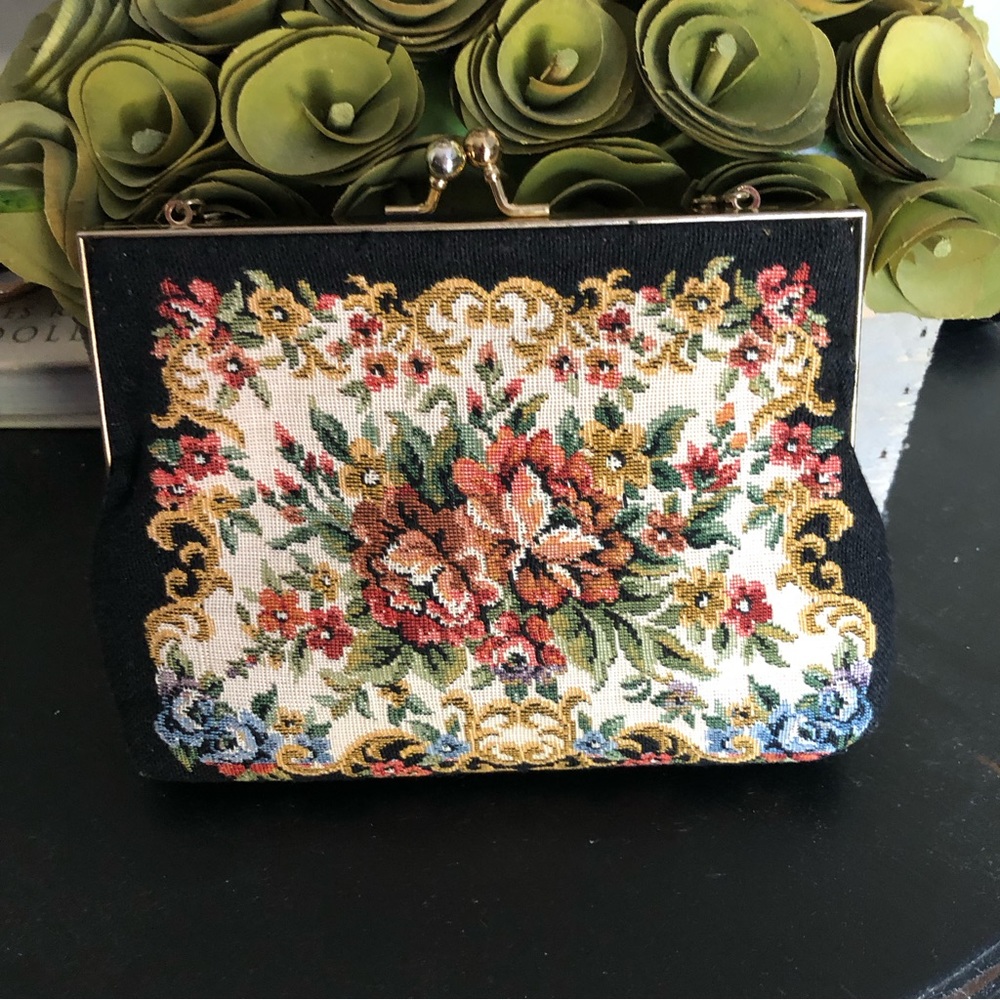 🥳HP  Vintage Black Petit Point Bag ,tapestry handbag - Picture 4 of 7